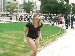 دختر زیبا توافق برای ...