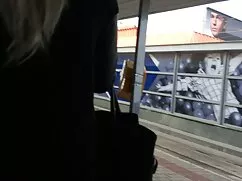 یک فاحشه, دیوانه با  ...